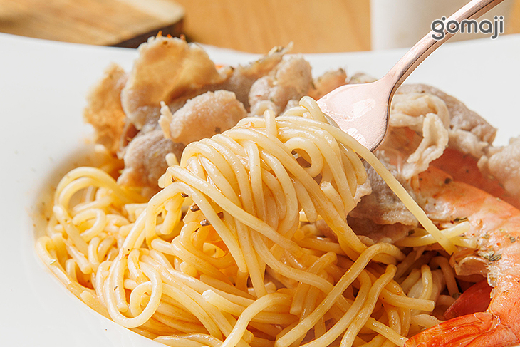 雙主餐義大利麵 (豬肉+鮮蝦)