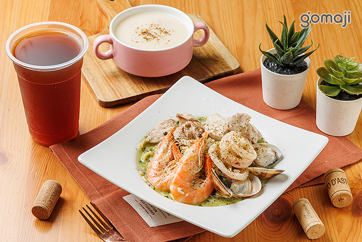 AC豪華雙拼義大利麵