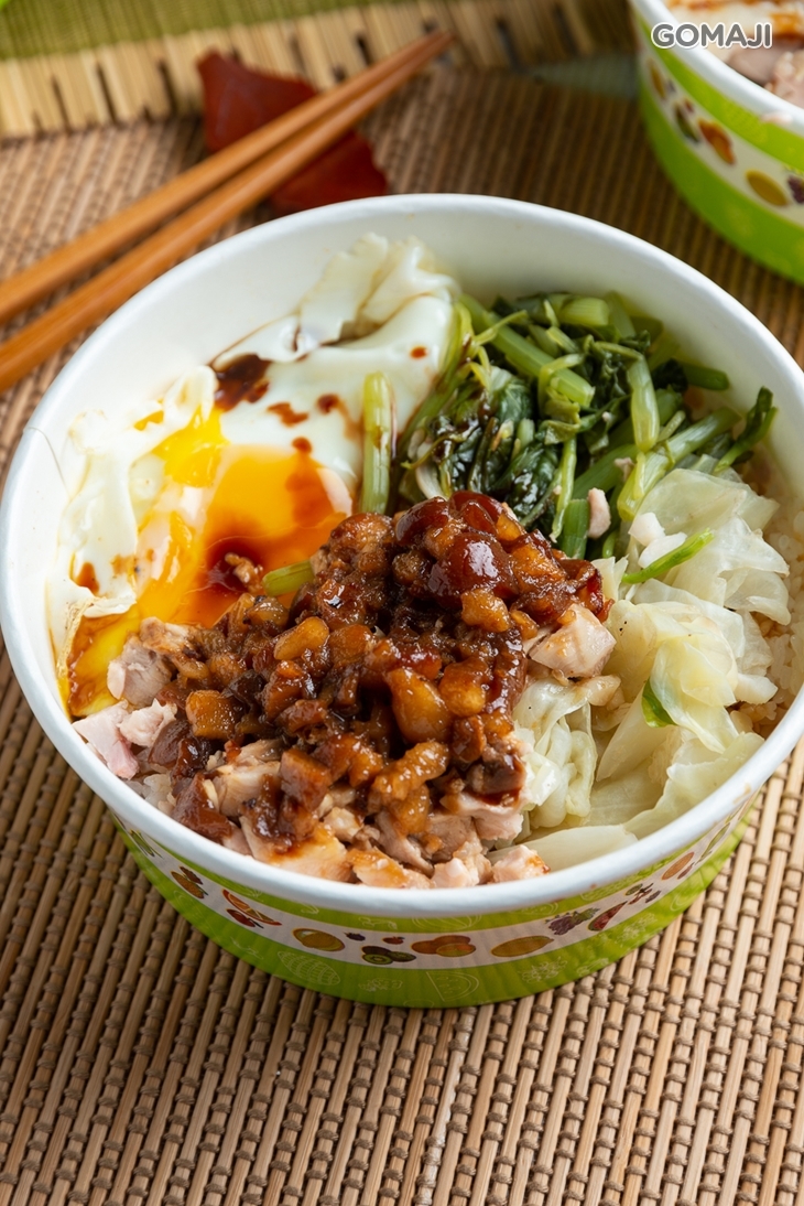 雞腿魯肉飯便當