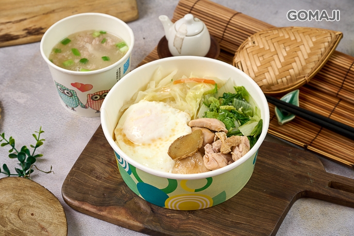 麻油雞飯盒