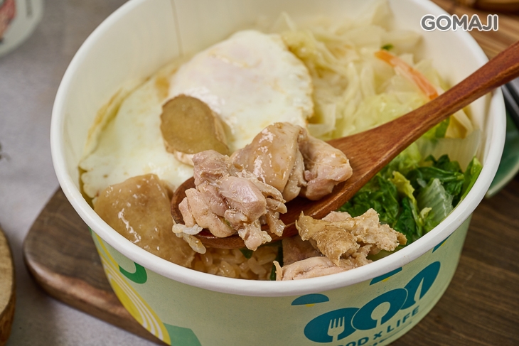 麻油雞飯盒