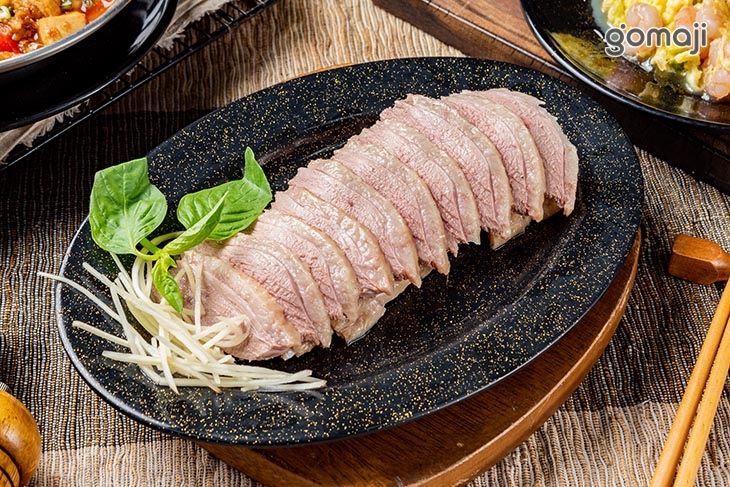 鵝肉盤一份