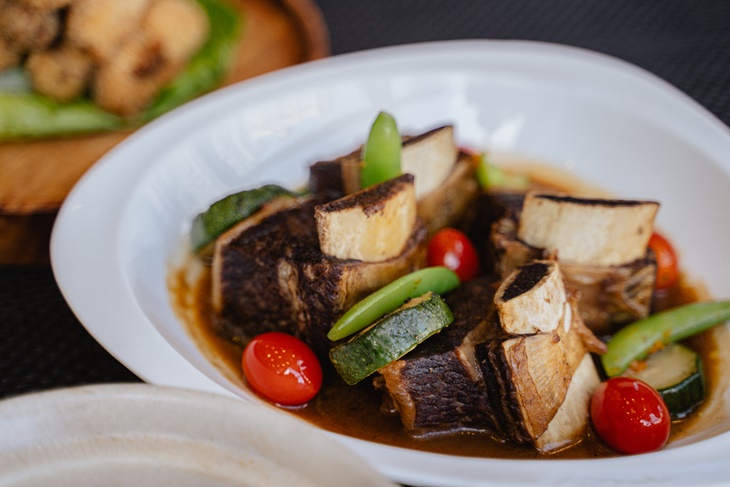 紅酒燉帶骨牛小排