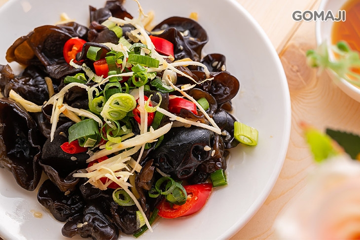 涼拌雲耳