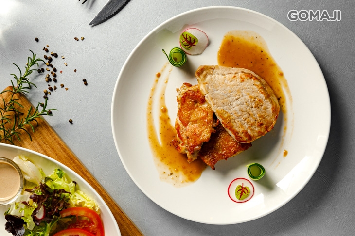 嫩肩里肌豬排＋法式烤雞排