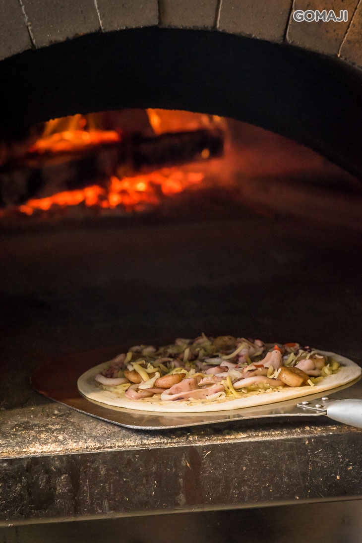 　噠啵窯烤披薩　