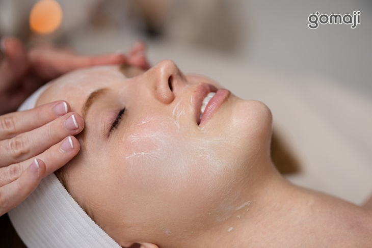 資深老師親自操刀！再生微晶深藻+玫瑰金箔微導課程SPA
