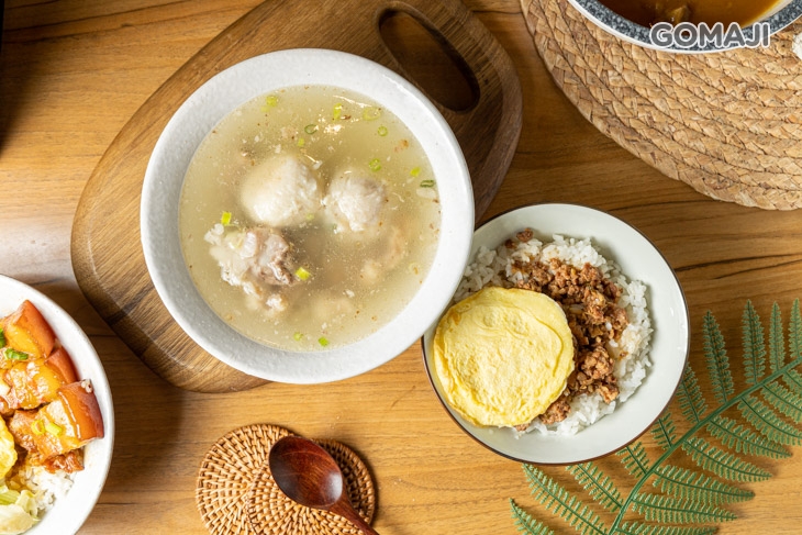 綜合湯+肉燥飯套餐