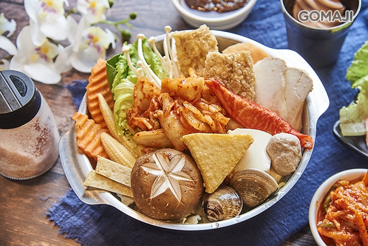 泡菜梅花豬肉火鍋