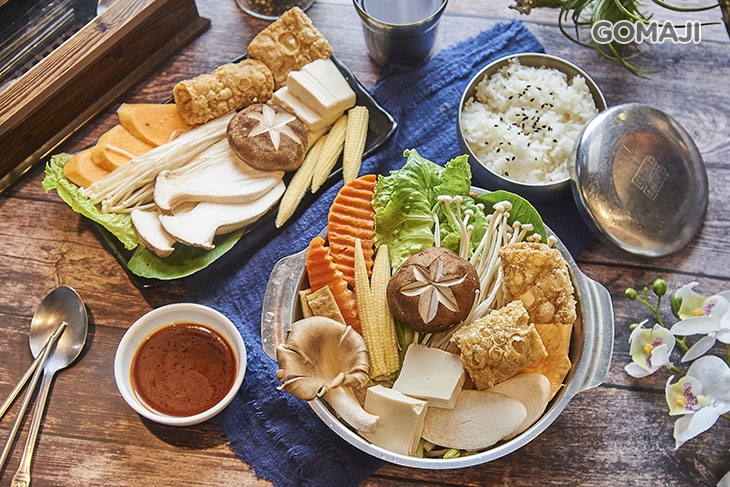 五彩鮮蔬養生鍋