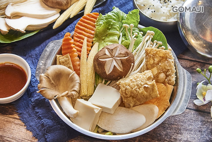 五彩鮮蔬養生鍋