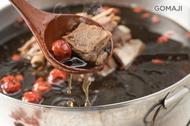 血藤羊肉爐(六兩羊排骨+湯底)