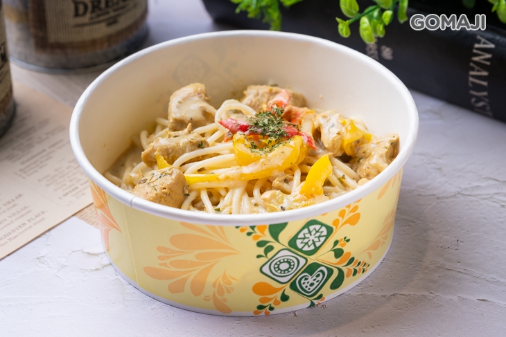 奶油香料雞肉麵