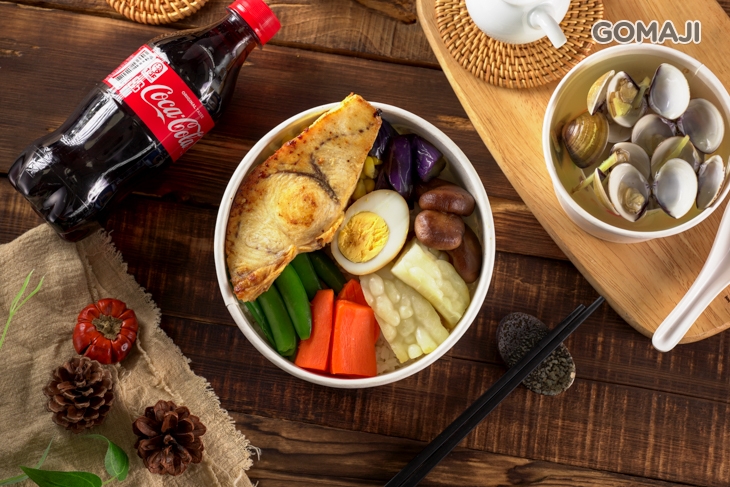 香煎鱈魚+蛤蜊湯+可樂