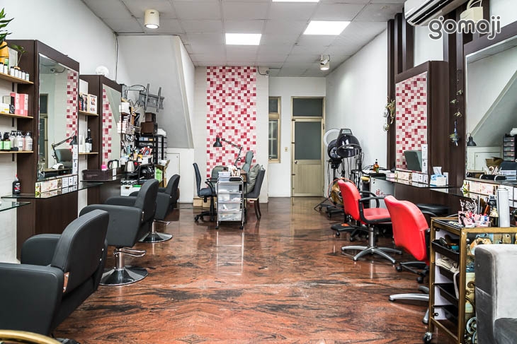 	M.U SALON