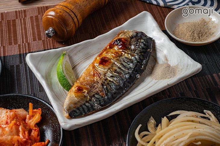 鹽烤鯖魚