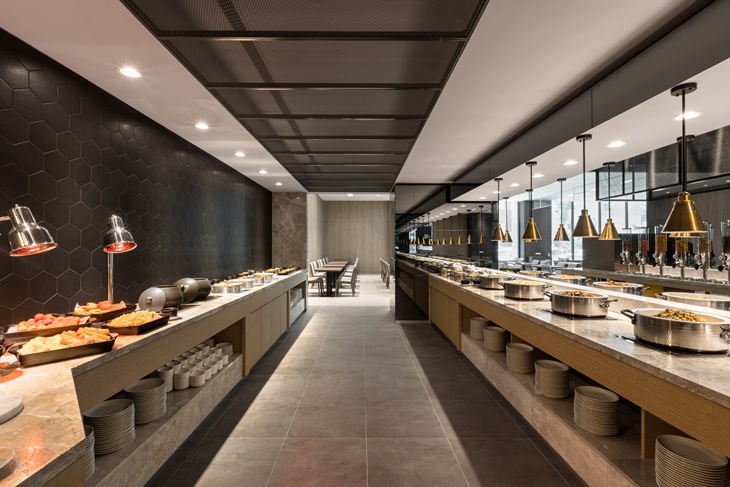 食東西自助餐廳