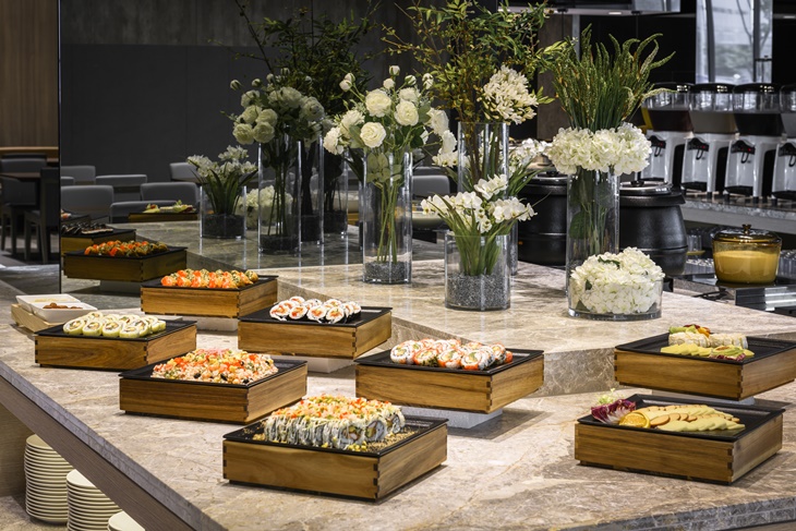 食東西自助餐廳