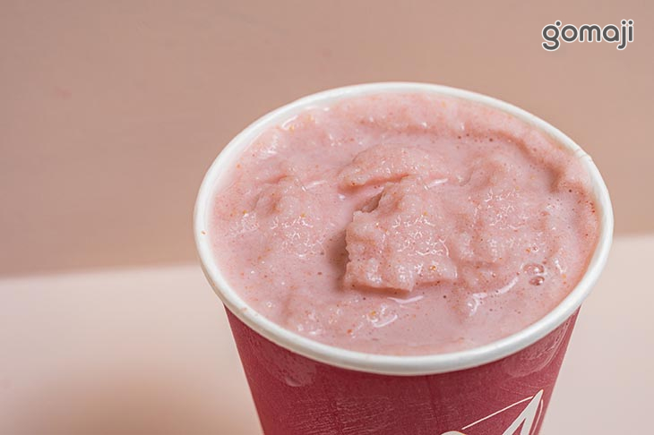 草莓奶昔冰沙