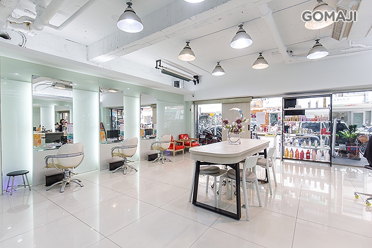 Fully Hair Salon