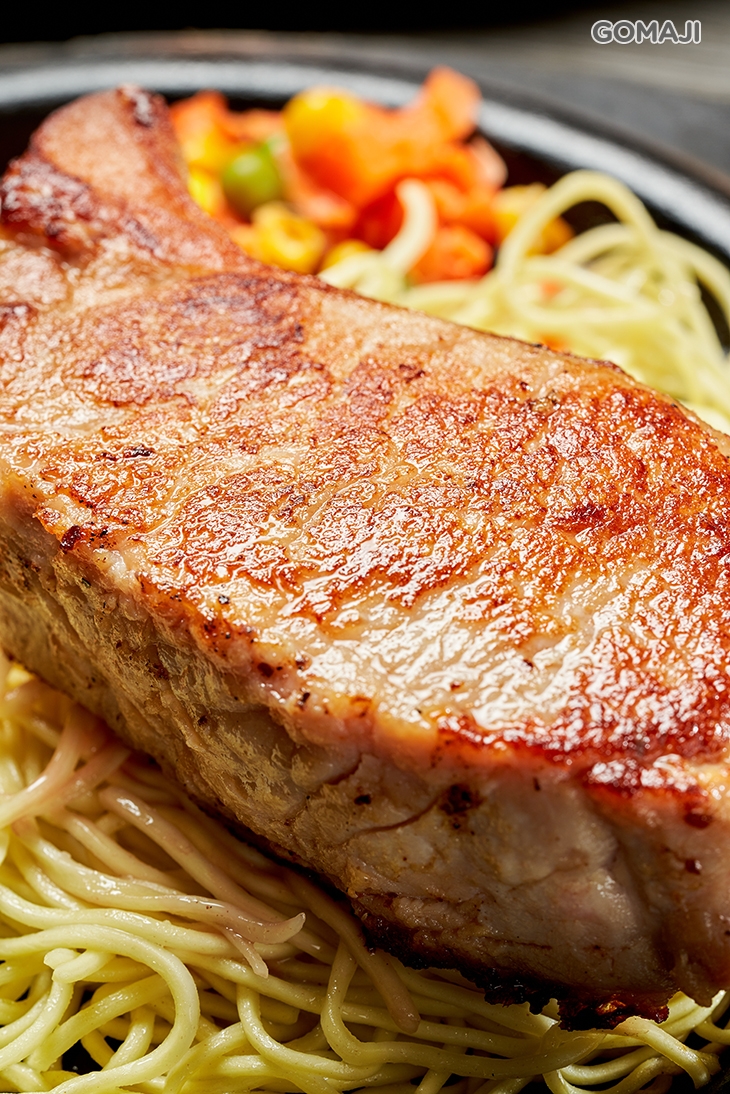 13盎司厚切豬排