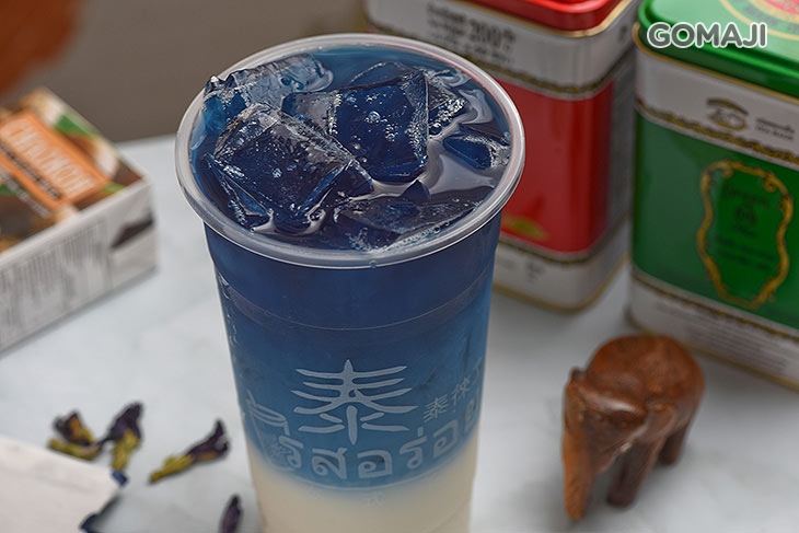 蝶豆花鮮奶茶