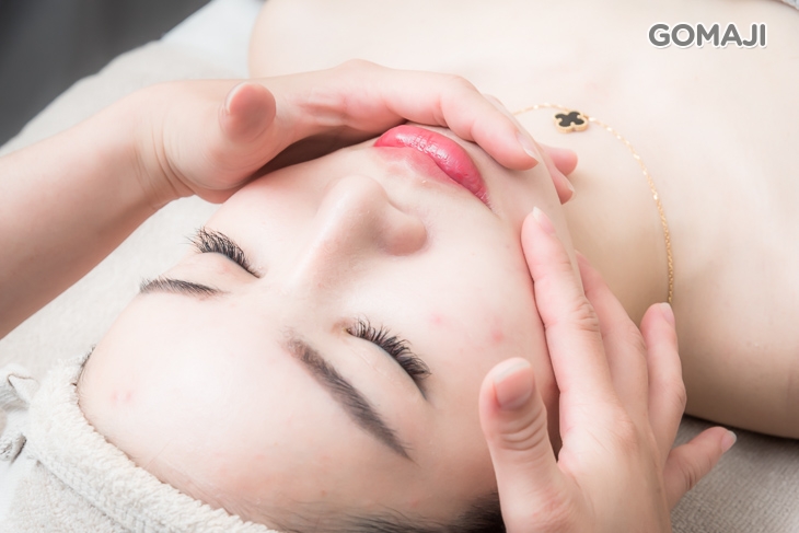 同步進行頭部舒壓