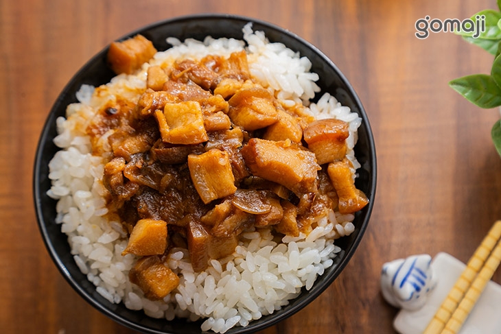 滷肉飯 