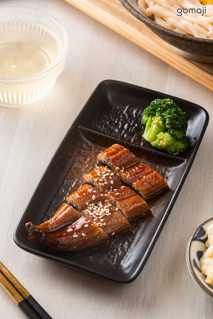 月見鰻魚烏冬