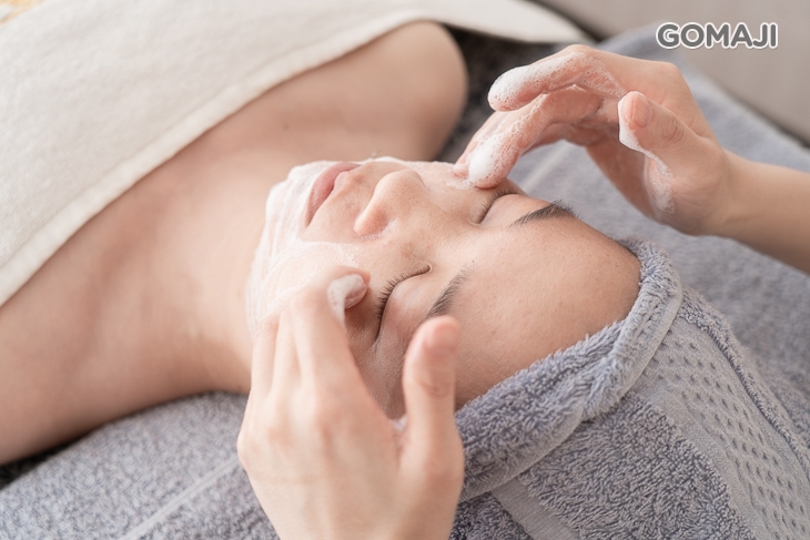 特選希臘原裝進口-六種花朵植萃精華系列:玻尿酸潔膚乳深層卸妝 + 植萃精華凝膠洗顏