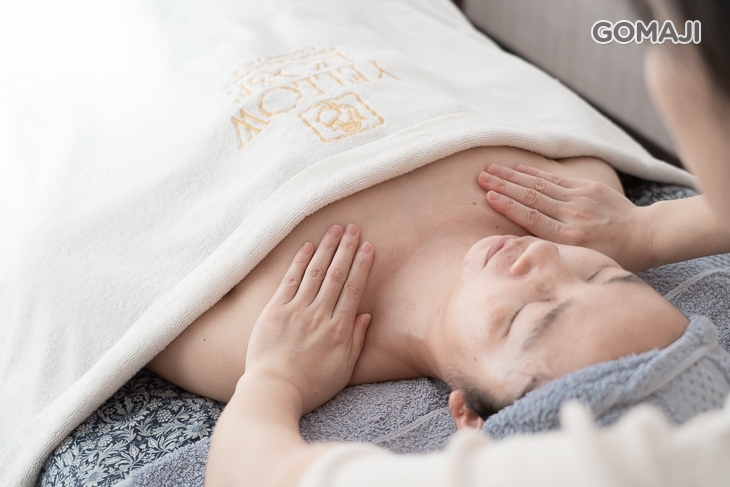 肩頸手按摩放鬆