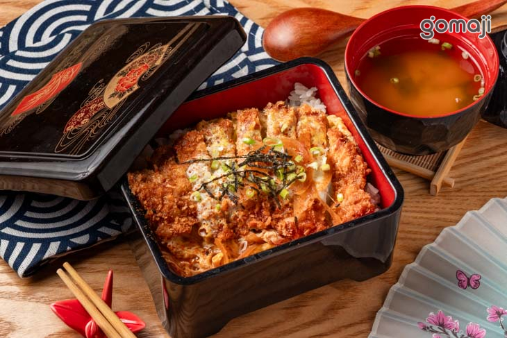 豬排丼飯