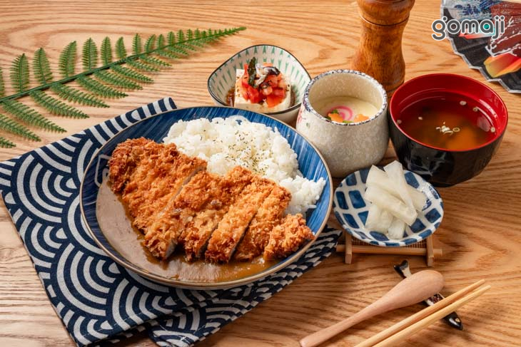 豬排咖哩飯定食