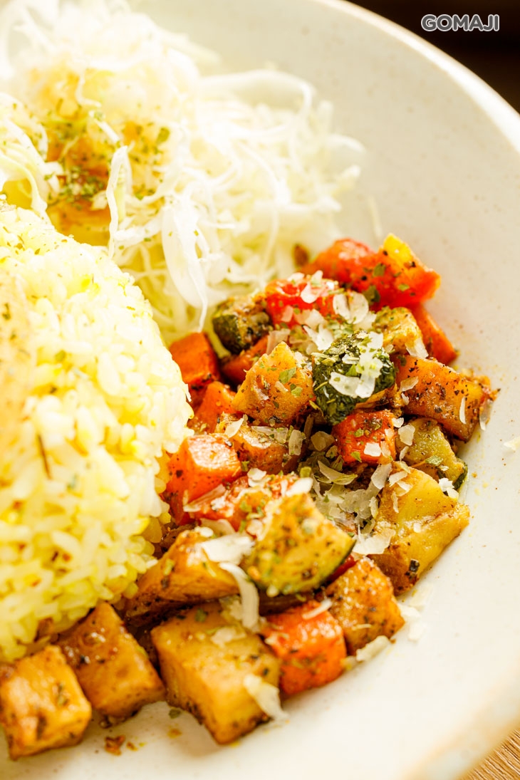 魔藥咖哩 什錦野菜炸蛋