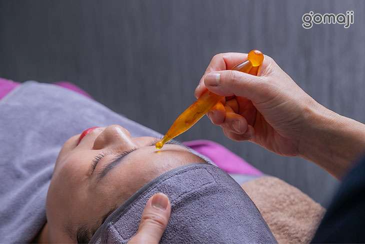 逆轉時肌精油小臉撥撥拉提術