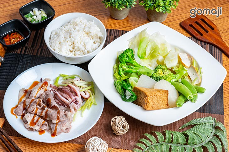 海陸全餐餐盒(雙主菜)以現場為主