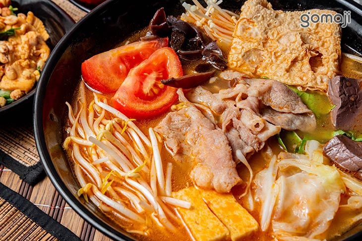 番茄過橋米線(贈40元小菜)