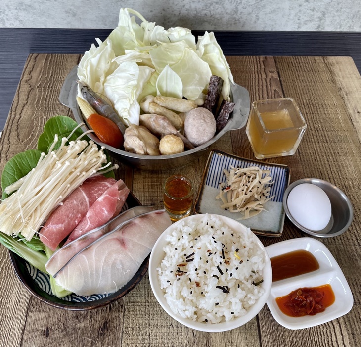 原味小火鍋+涮涮鱘魚片
