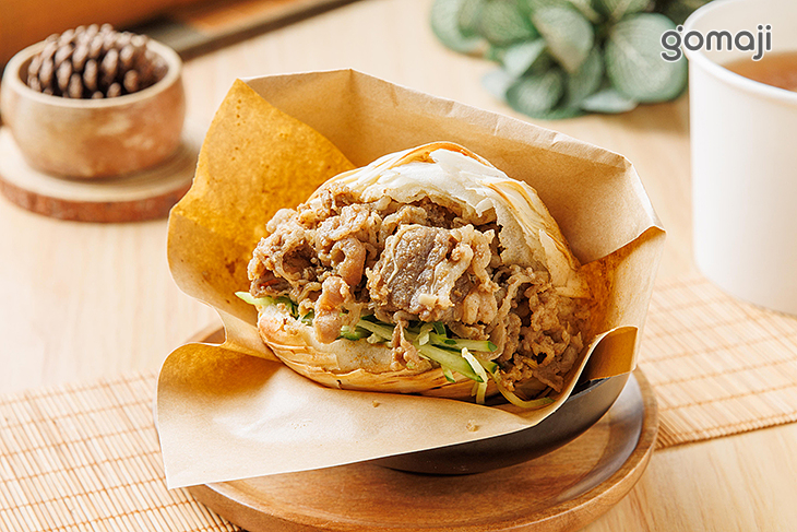 蒙古風安答孜然牛肉夾饃