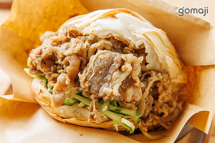 蒙古風安答孜然牛肉夾饃