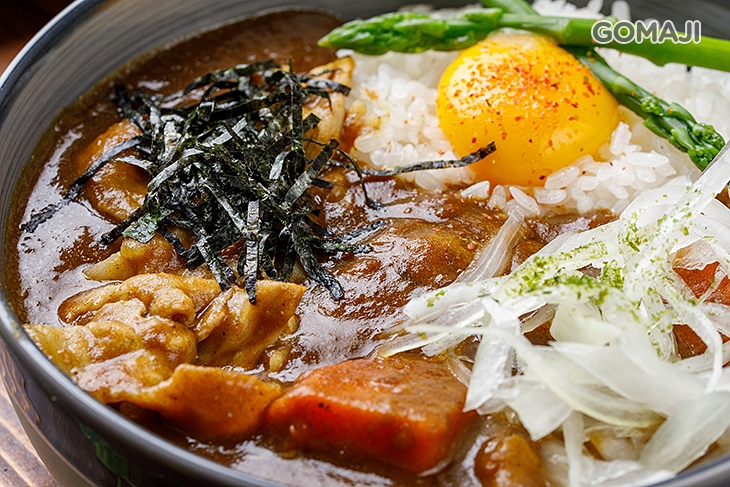 豬肉咖哩飯 