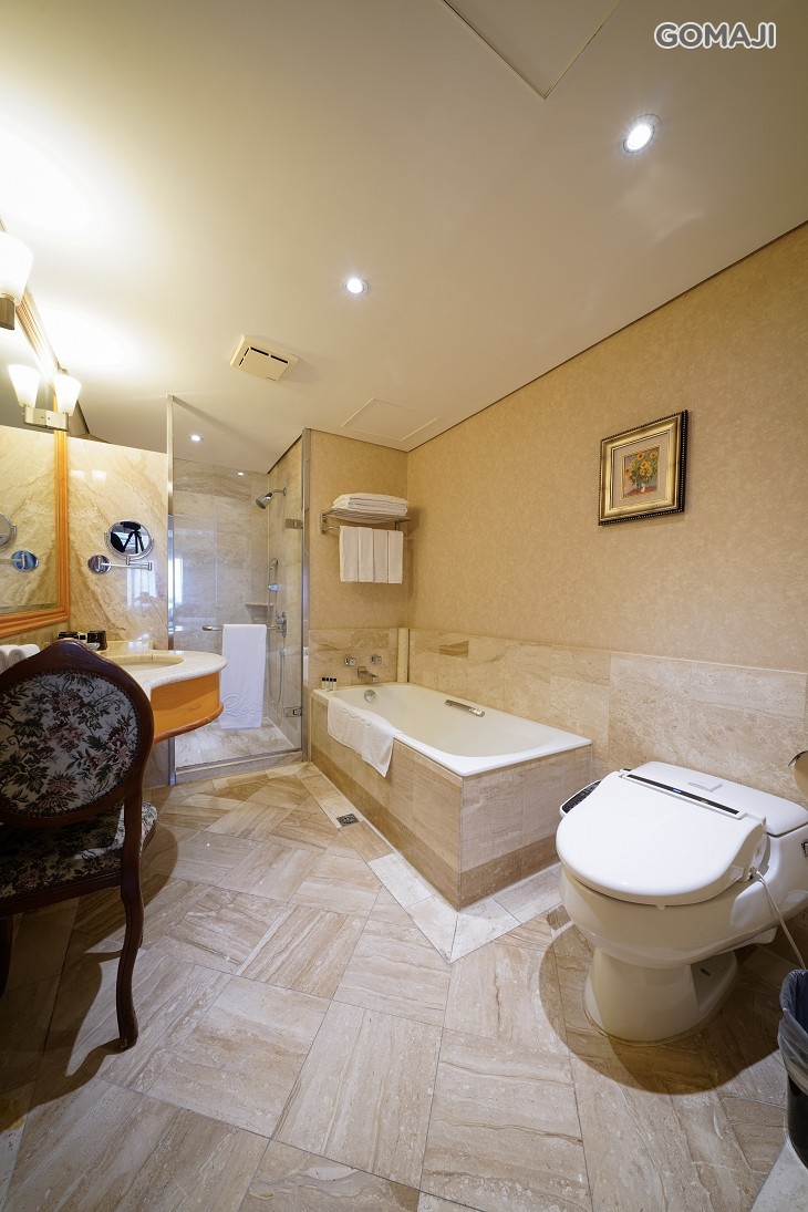 溫馨家庭客房(有景) 