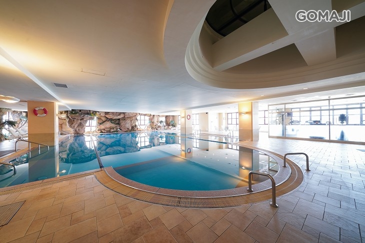 7F加勒碧海休閒中心（室內溫水泳池、健身房、三溫暖等設施）