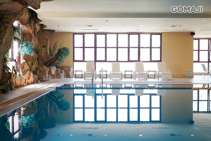 7F加勒碧海休閒中心（室內溫水泳池、健身房、三溫暖等設施）