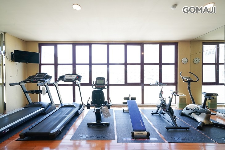 7F加勒碧海休閒中心（室內溫水泳池、健身房、三溫暖等設施）