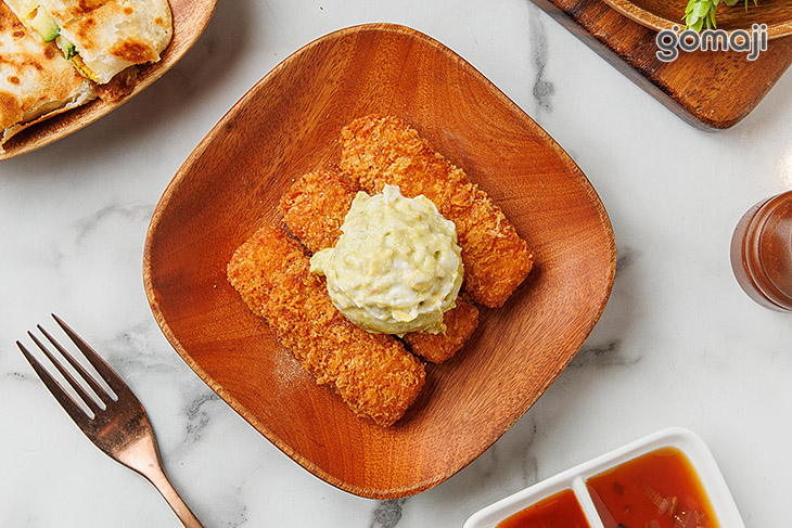 酪梨蛋蛋炸魚條