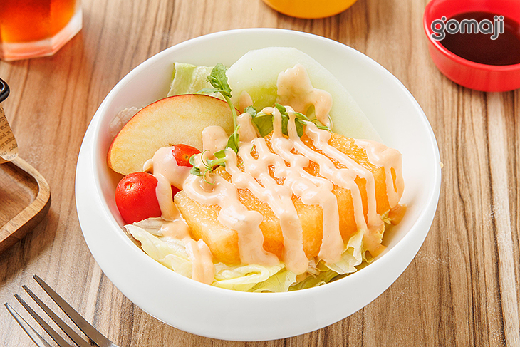 塔塔卡啦雞芝士蛋漢堡套餐