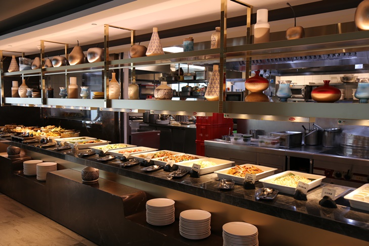 全國最高自助餐廳-50樓Café