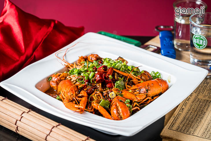 麻辣小龍蝦(中)