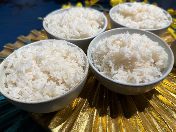 香米飯四碗